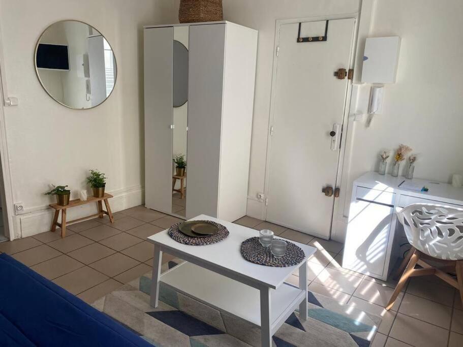 Le Penseur Studio Apartment Orléans Exterior photo